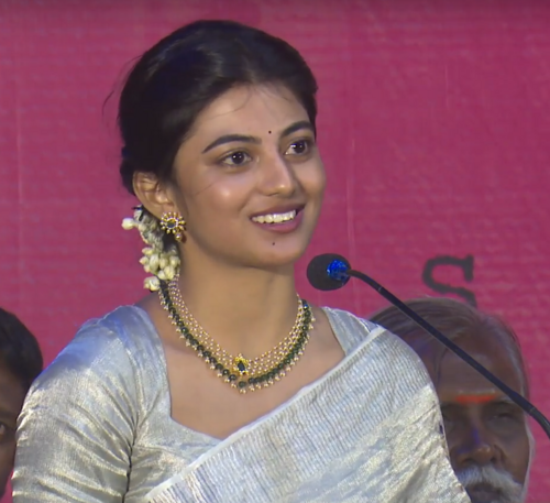 Anandhi