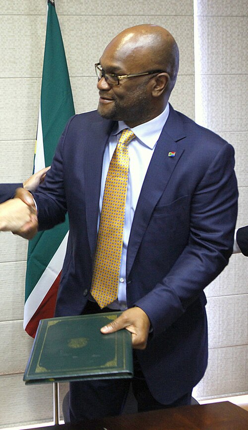 Nathi Mthethwa