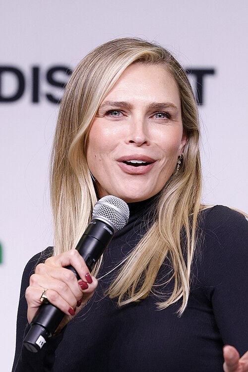 Sara Foster