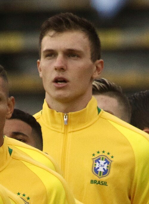 Lucas Perri