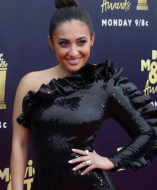 Francia Almendárez