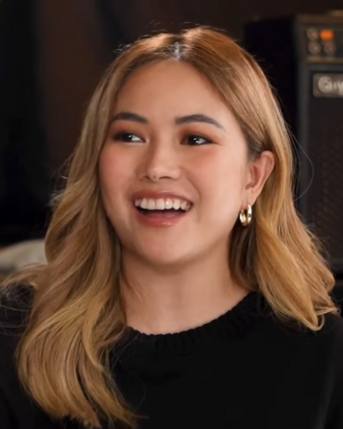 Yeng Constantino