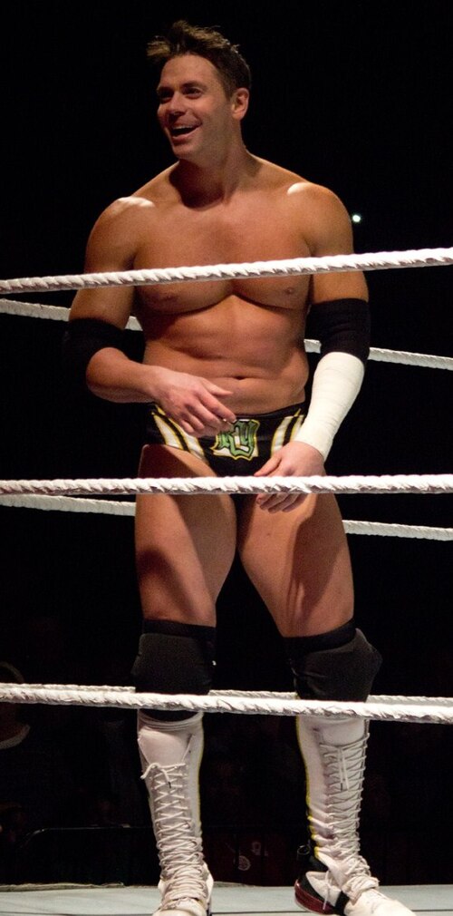 Alex Riley