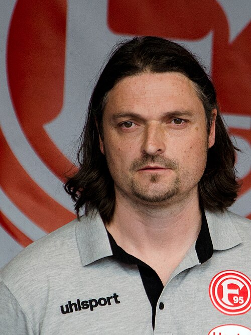 Lutz Pfannenstiel