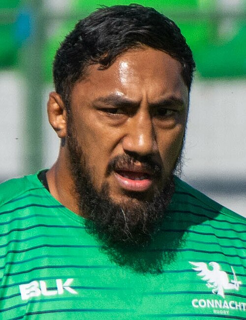 Bundee Aki