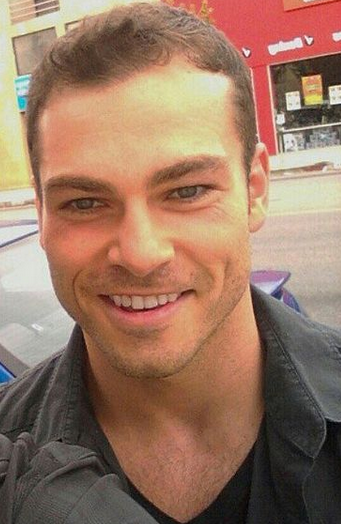 Shawn Roberts