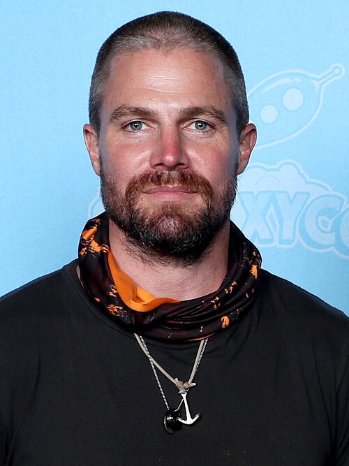 Stephen Amell