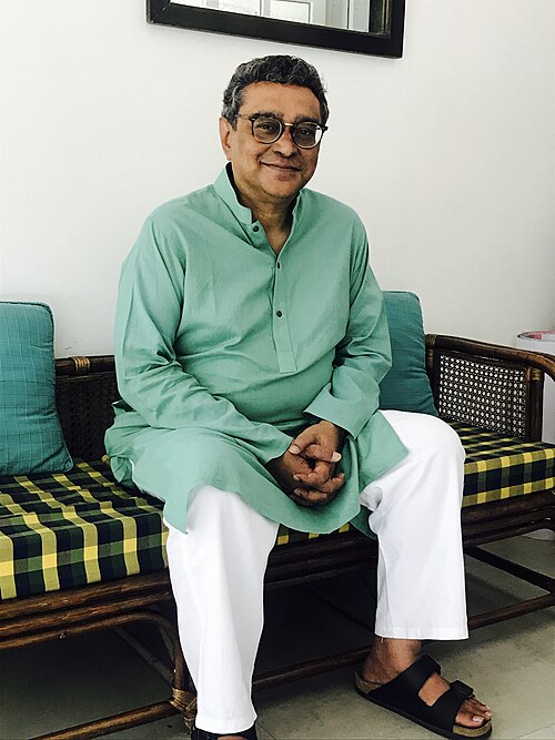 Swapan Dasgupta<br/>স্বপন দাশগুপ্ত