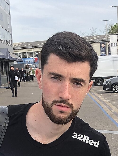 Finn Azaz